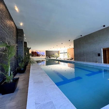 Luxury 3Br Apartment W Pool, Spa & Stunning Views Puebla Eksteriør billede